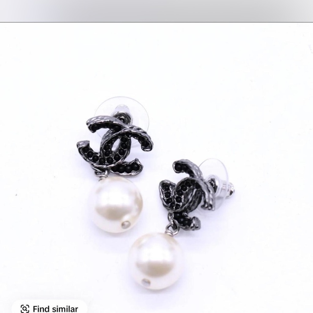 CHANEL Black Crystal CC Logo with Pearl Drop Earrings